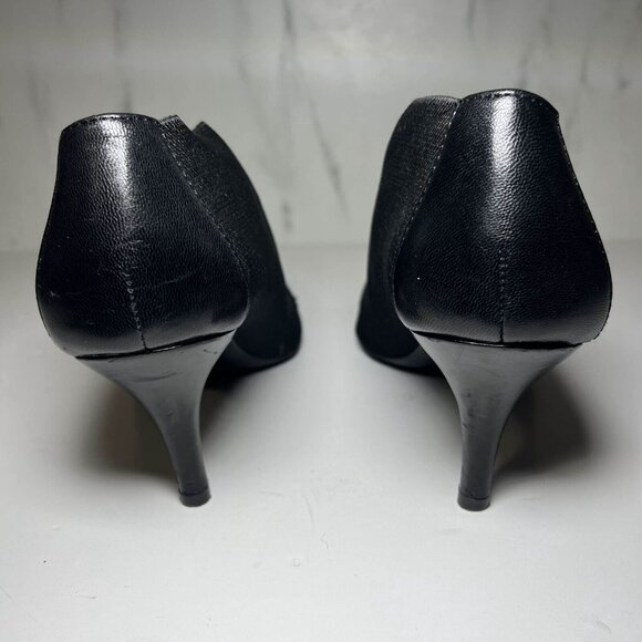 Bandolino Heels Womens Size 9M Black Isannah Pointed Toe Kitten Leather Slip On - Picture 5 of 9